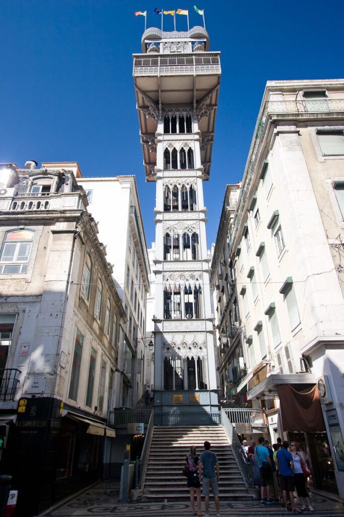 Santa Justa Lift: Iconic Lisbon Neo-Gothic Structure with Panoramic Views.