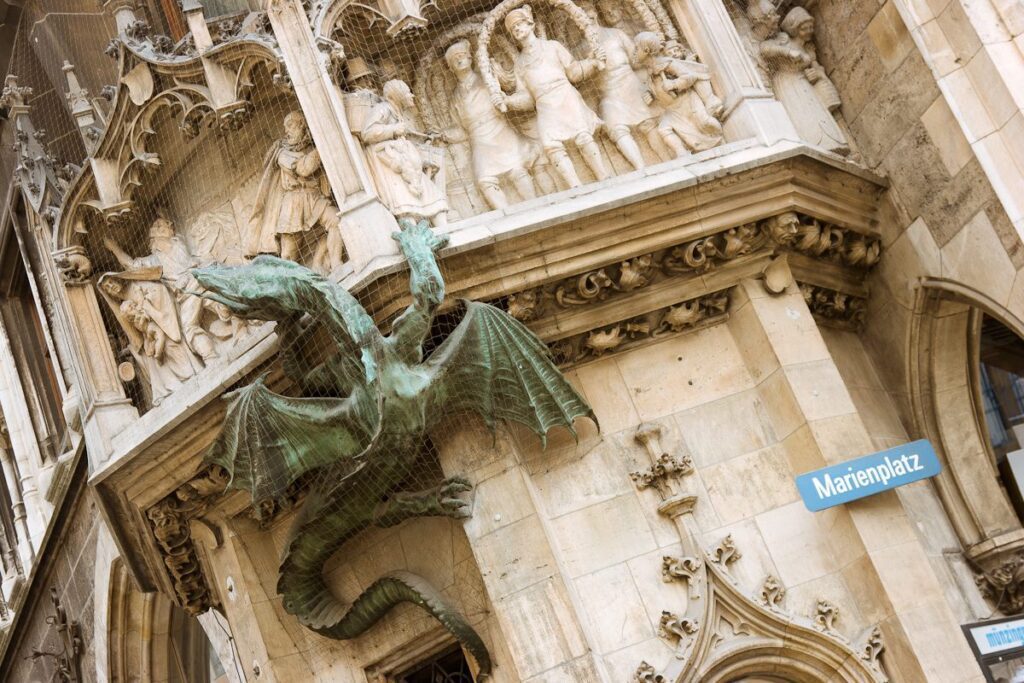 Dragon escalando en Marien Platz